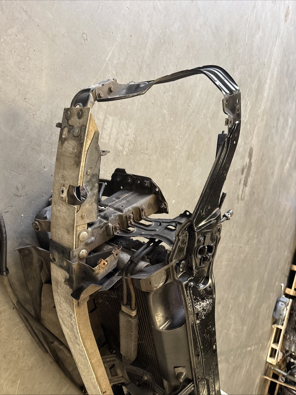 01-2007 MERCEDES C CLASS W203 1.8 Petrol  SLAM PANEL WITH RAD PACK AND CRASH BAR