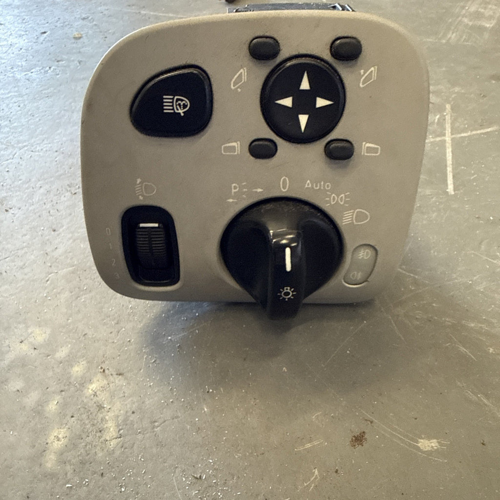 2003 MERCEDES C CLASS W203 HEADLIGHT CONTROL SWITCH A2035451104 #1