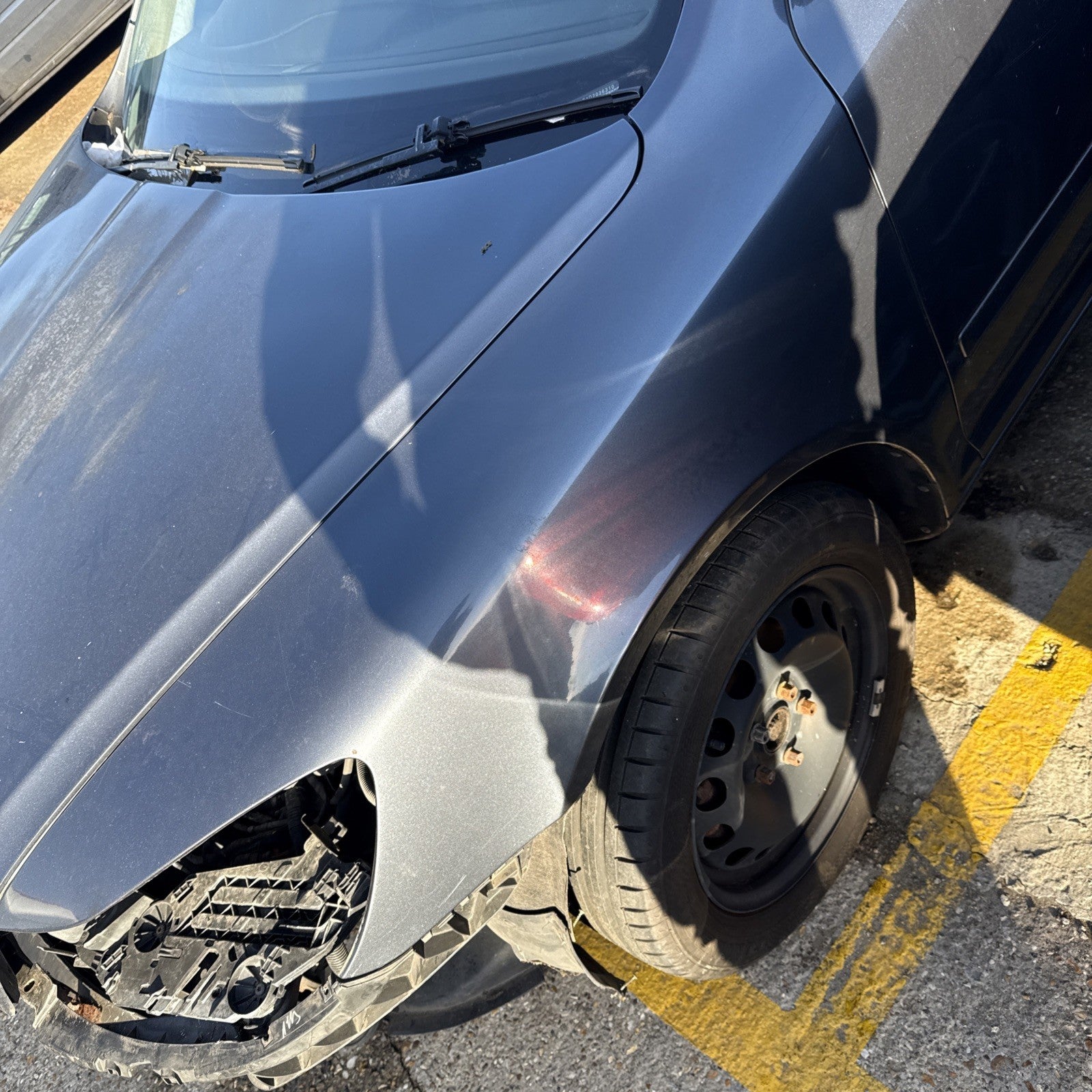 2009-2013 MK2 FL SKODA OCTAVIA FRONT WING Left SIDE