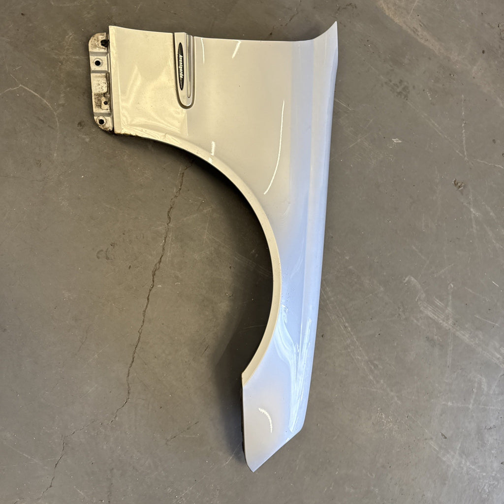 2002-2009 C209 MERCEDES CLK FRONT WING Rh Driver  SIDE SILVER
