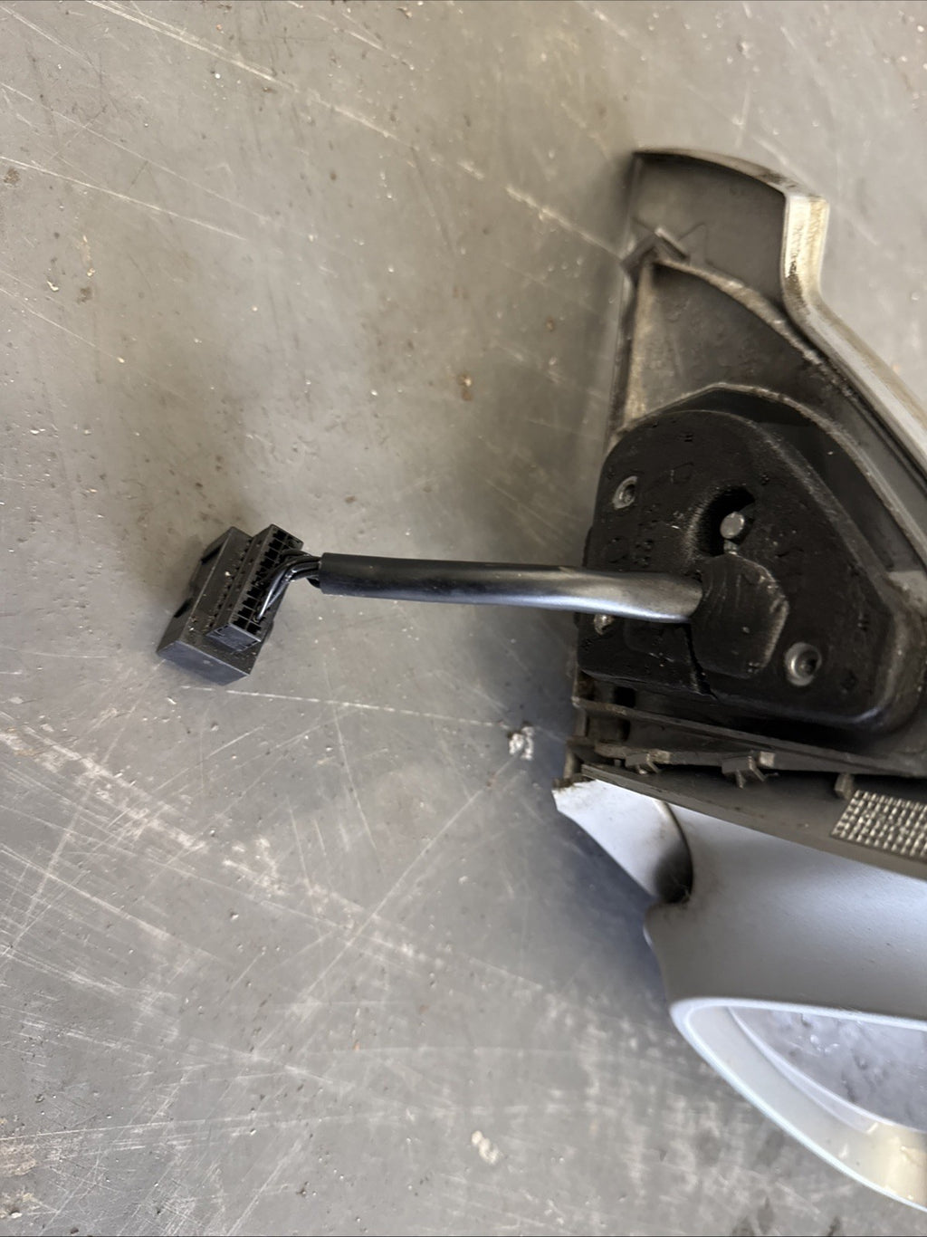 2002-2009 C209 MERCEDES CLK DOOR WING MIRROR RH DRIVER SIDE SILVER