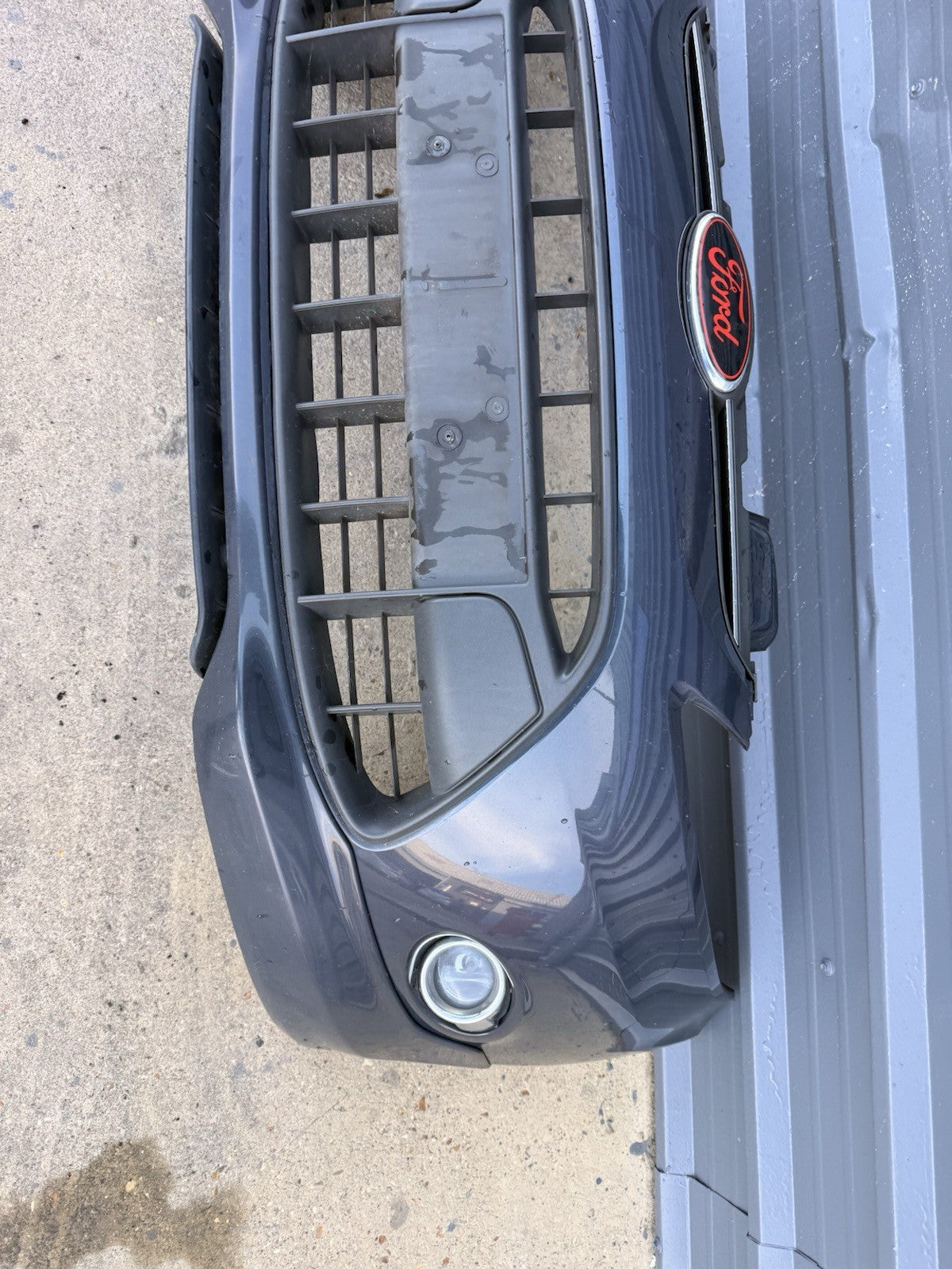 2012 FORD FIESTA MK7 - FRONT BUMPER COMPLETE Grey