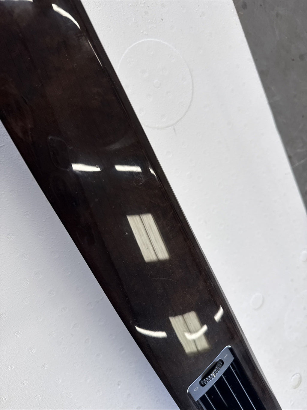 2007-2013 BMW E90 E92 E93 Front Left Dashboard Air Vent Airvent OEM