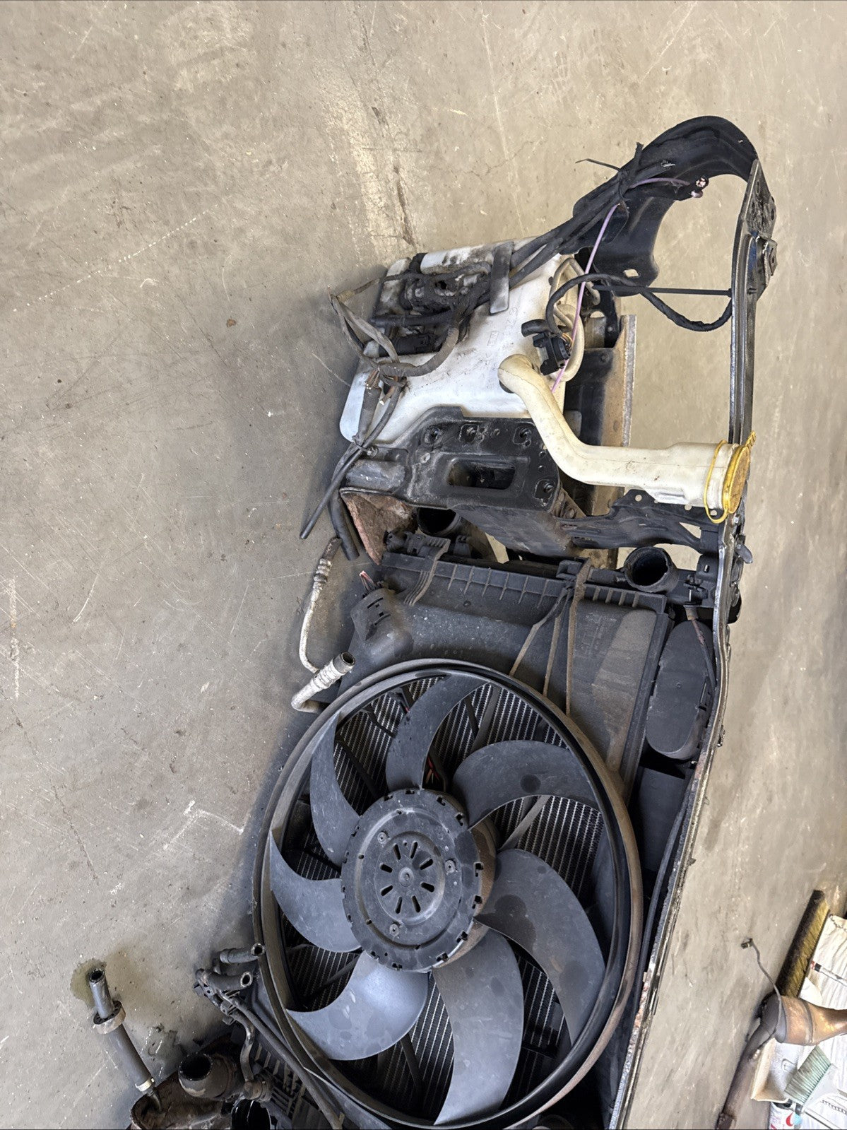 01-2007 MERCEDES C CLASS W203 1.8 Petrol  SLAM PANEL WITH RAD PACK AND CRASH BAR