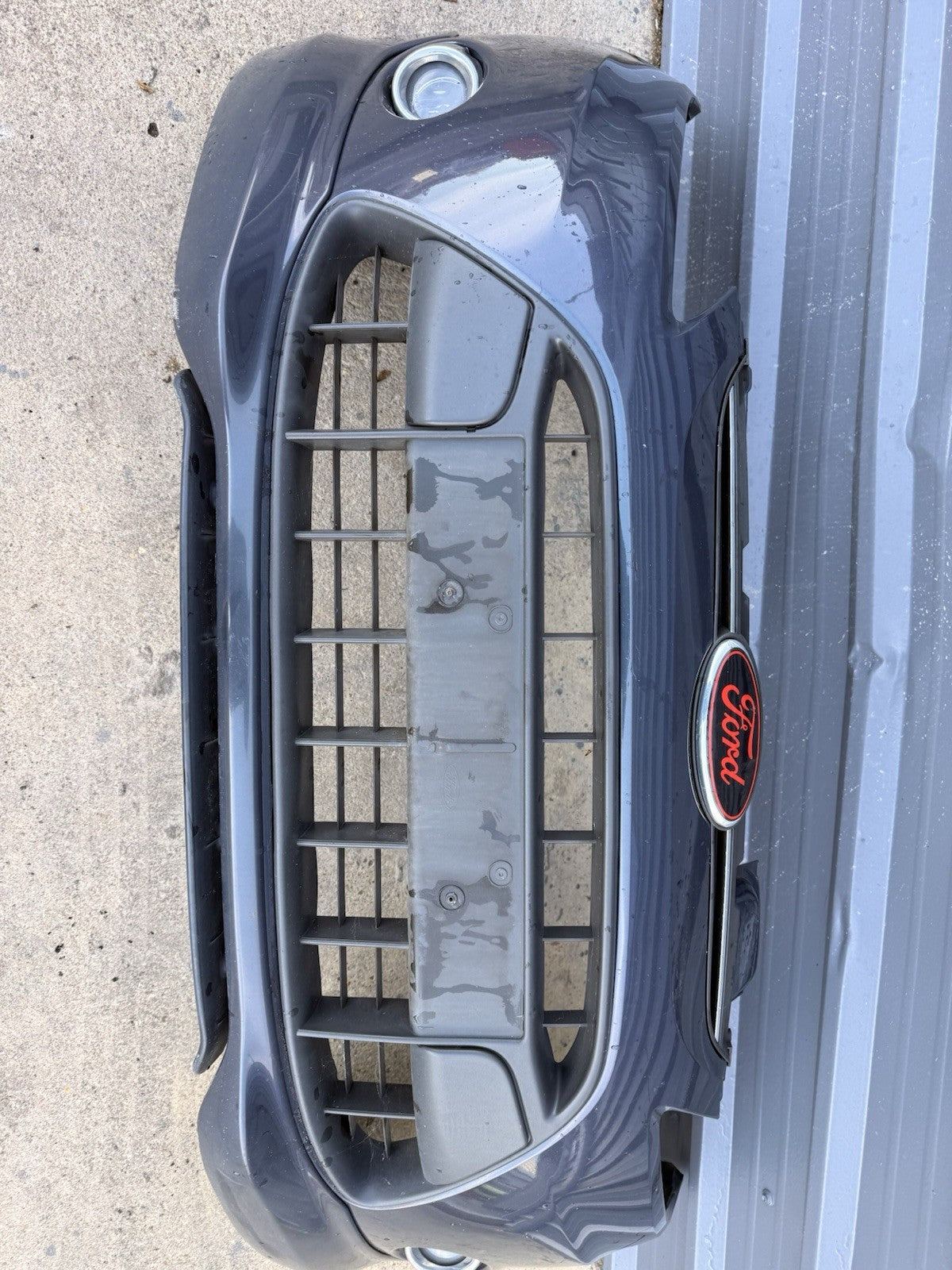 2012 FORD FIESTA MK7 - FRONT BUMPER COMPLETE Grey