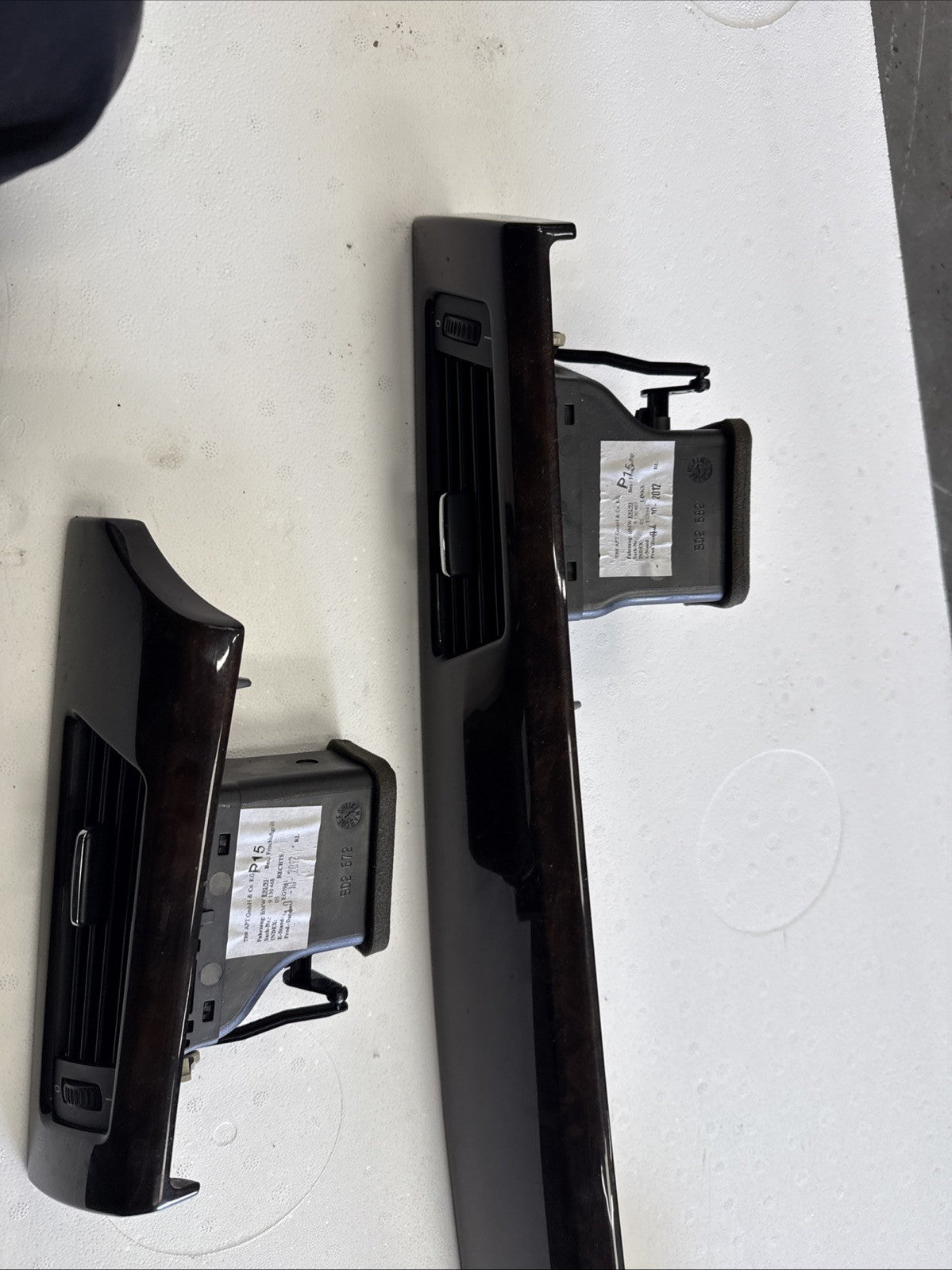 2007-2013 BMW E90 E92 E93 Front Left Dashboard Air Vent Airvent OEM