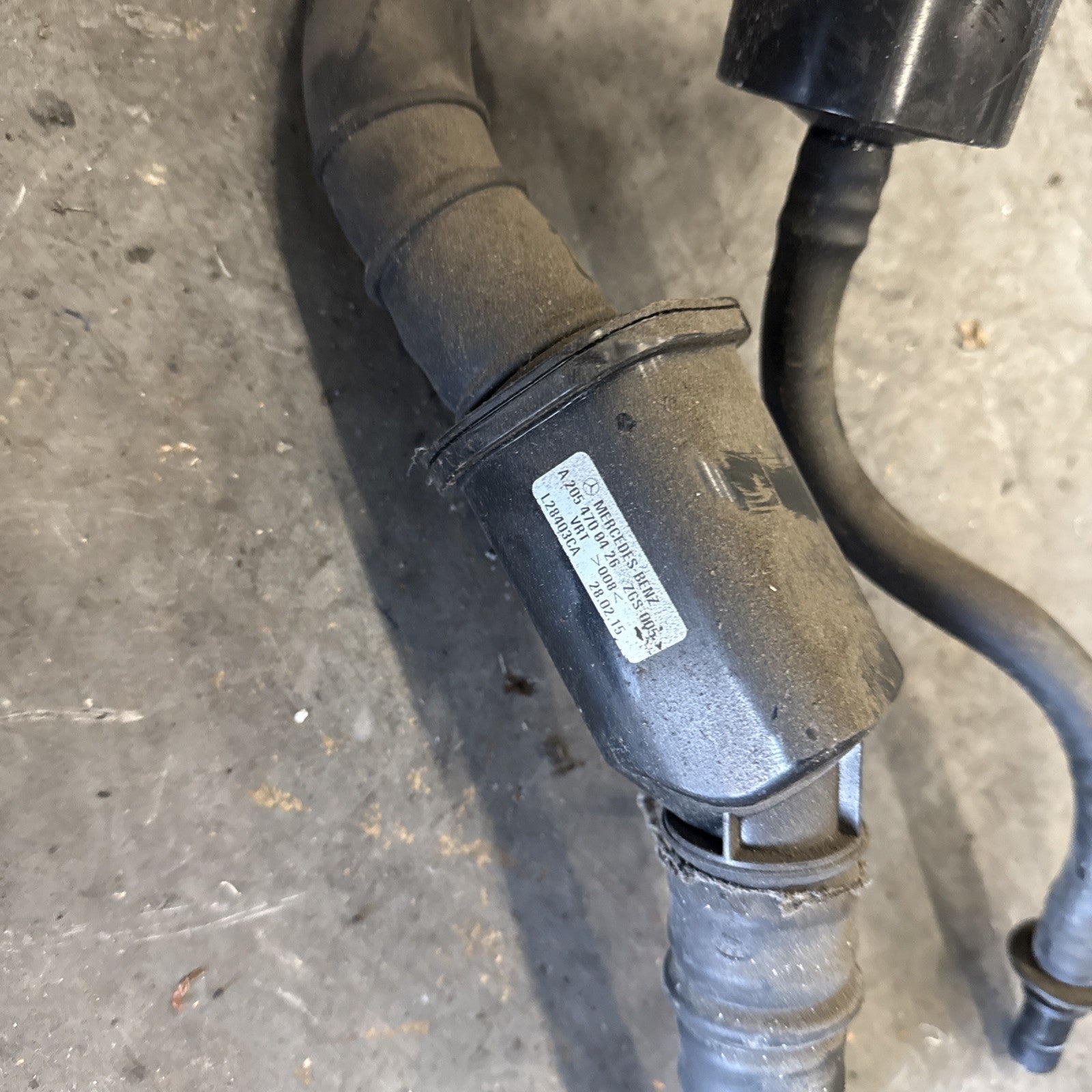 14-21 MERCEDES-BENZ C-CLASS C250D W205 FUEL TANK FILLER NECK PIPE A2054700426