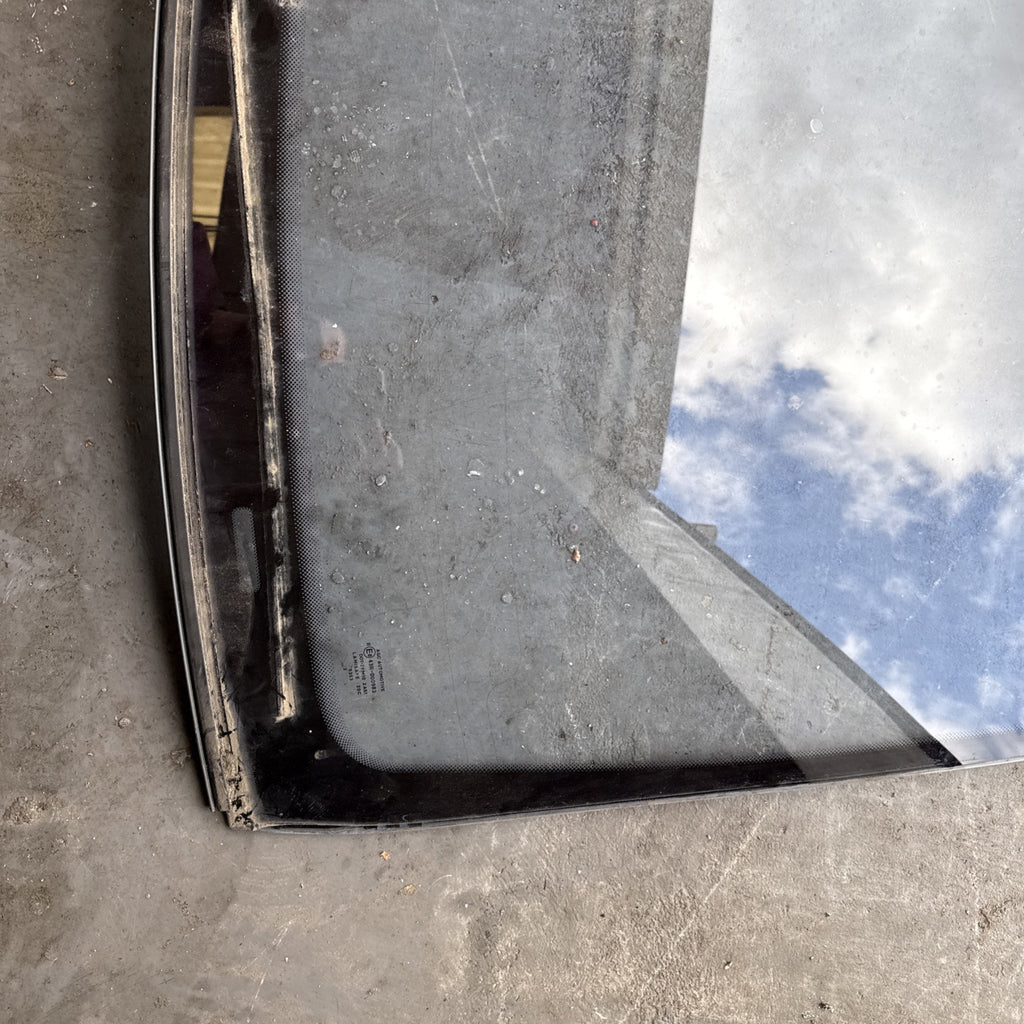 (AS) MERCEDES BENZ GENUINE W203 C COUPE PANORAMIC FRONT WINDSCREEN SCREEN GLASS