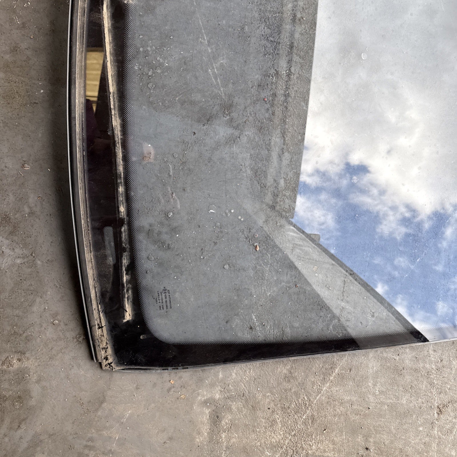 (AS) MERCEDES BENZ GENUINE W203 C COUPE PANORAMIC FRONT WINDSCREEN SCREEN GLASS