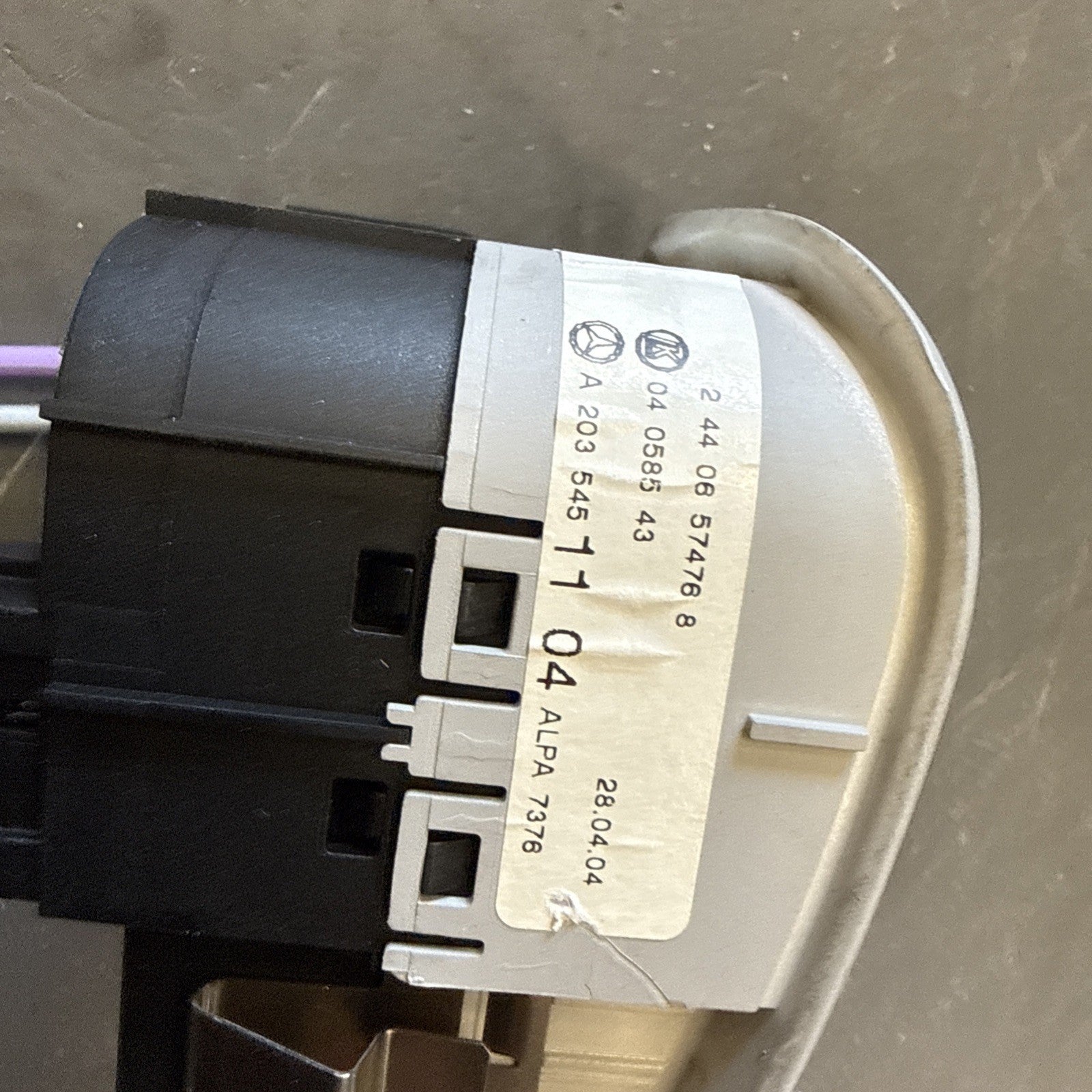 2003 MERCEDES C CLASS W203 HEADLIGHT CONTROL SWITCH A2035451104 #1