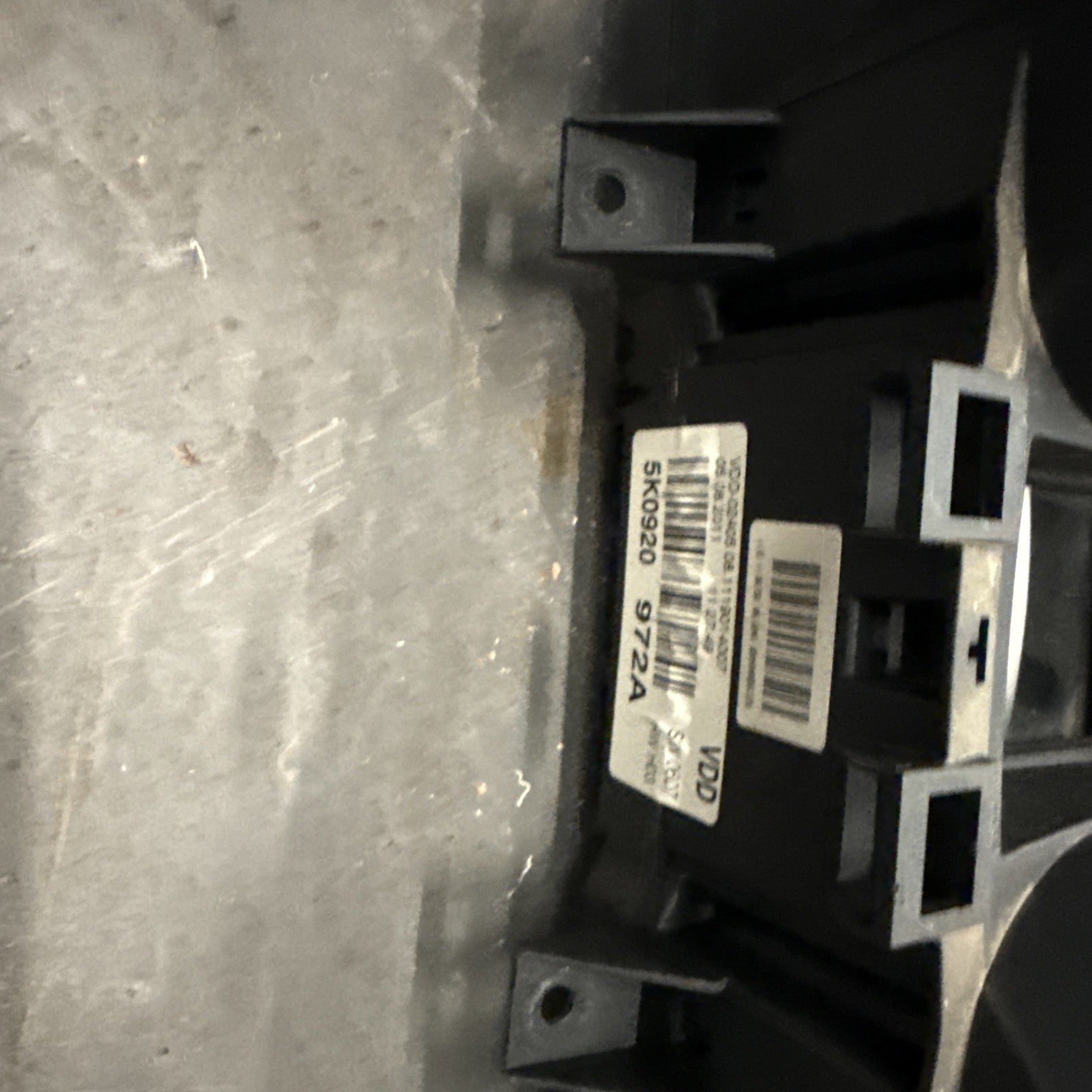 2010 VOLKSWAGEN GOLF TDI MK6 1.6 DIESEL SPEEDOMETER 5K0920970N