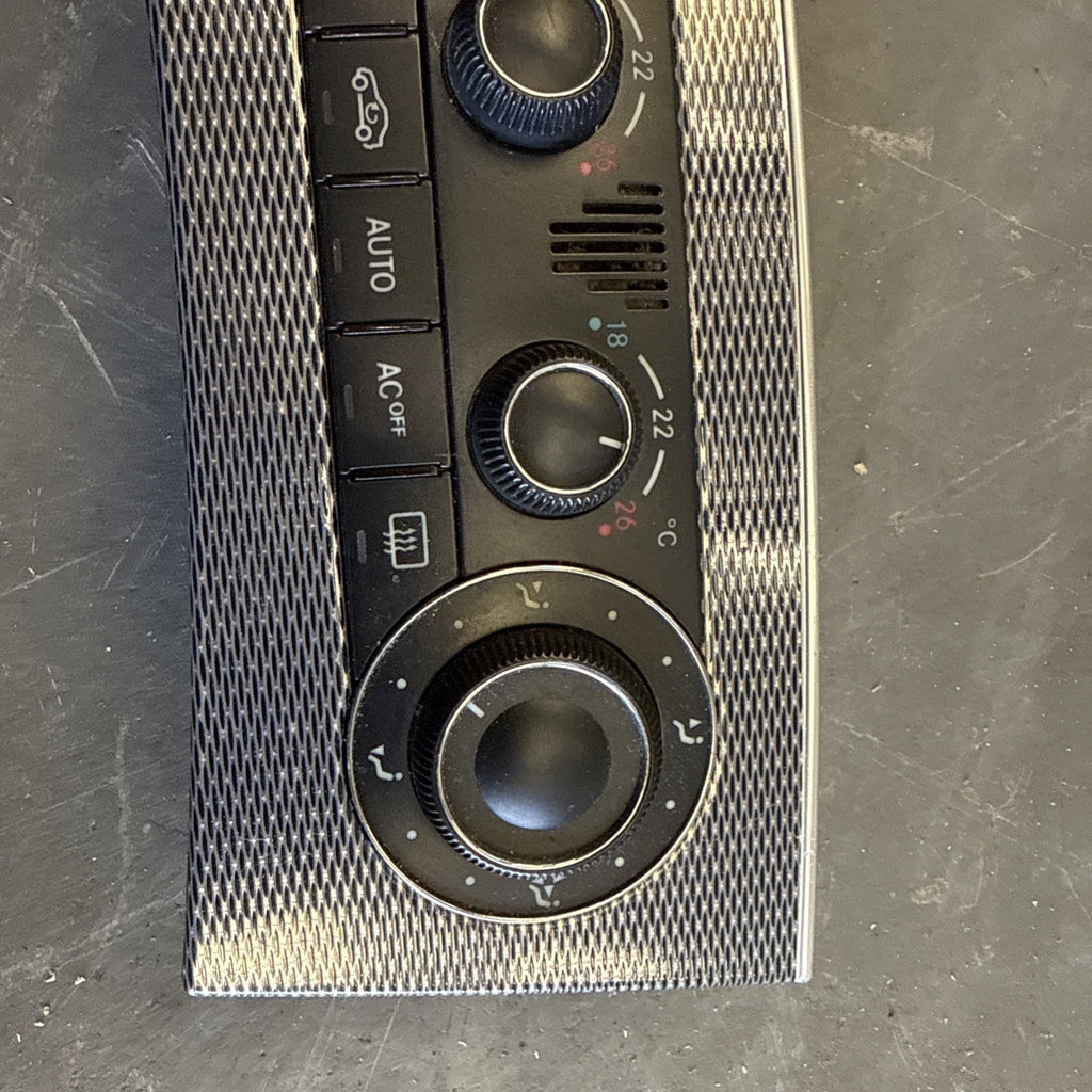 2007 MERCEDES-BENZ C CLASS W203 CLIMATE CONTROL PANEL A2038301785 #10