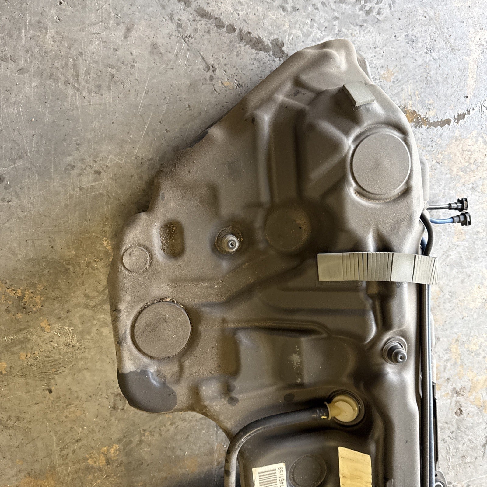 14-21 MERCEDES C CLASS C220 DSALOON W205 COMPLETE DIESEL FUEL TANK A2054705601